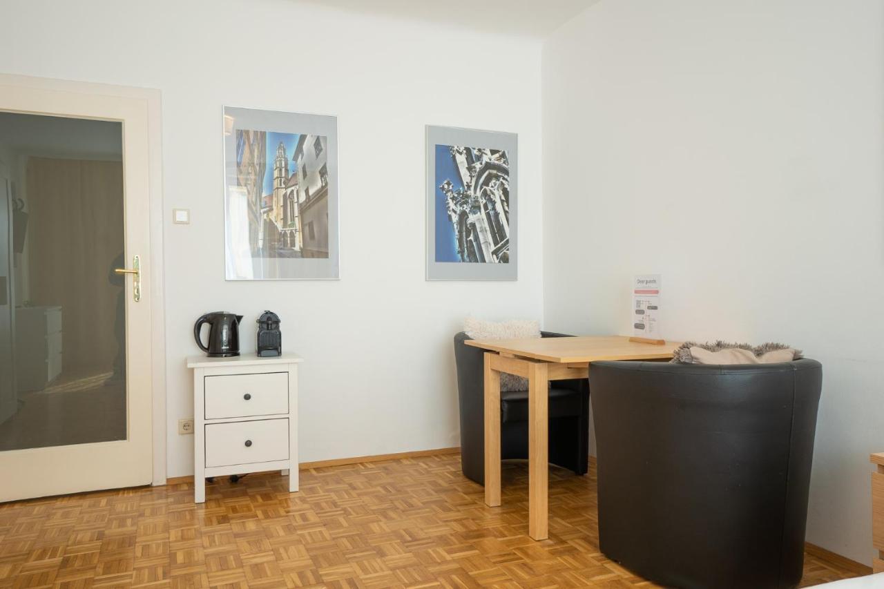 Central Living - Stephansdom Apartments Viena Exterior foto