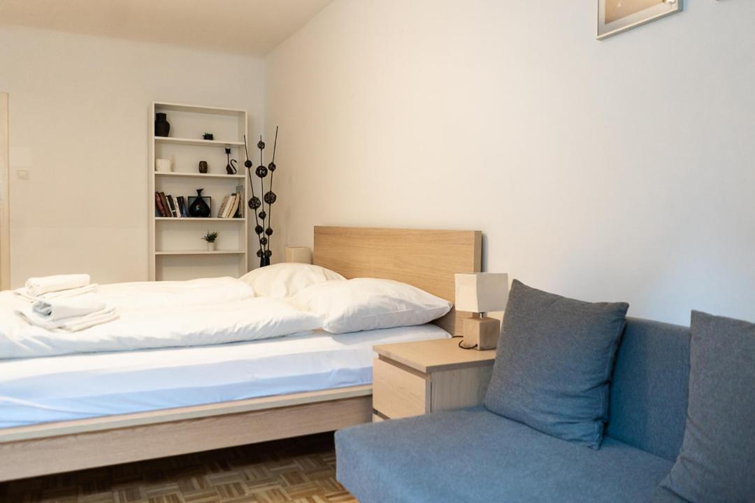 Central Living - Stephansdom Apartments Viena Habitación foto