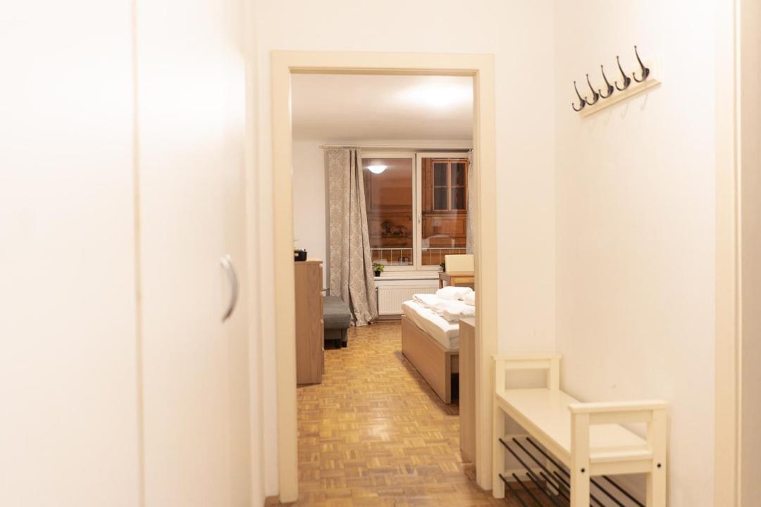Central Living - Stephansdom Apartments Viena Habitación foto